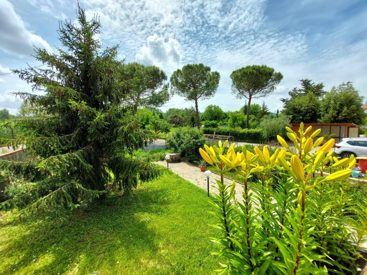Casa Vacanze - La Ginestra Джинестра Экстерьер фото