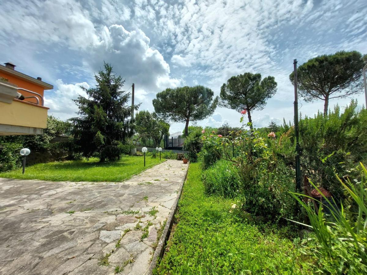 Casa Vacanze - La Ginestra Джинестра Экстерьер фото